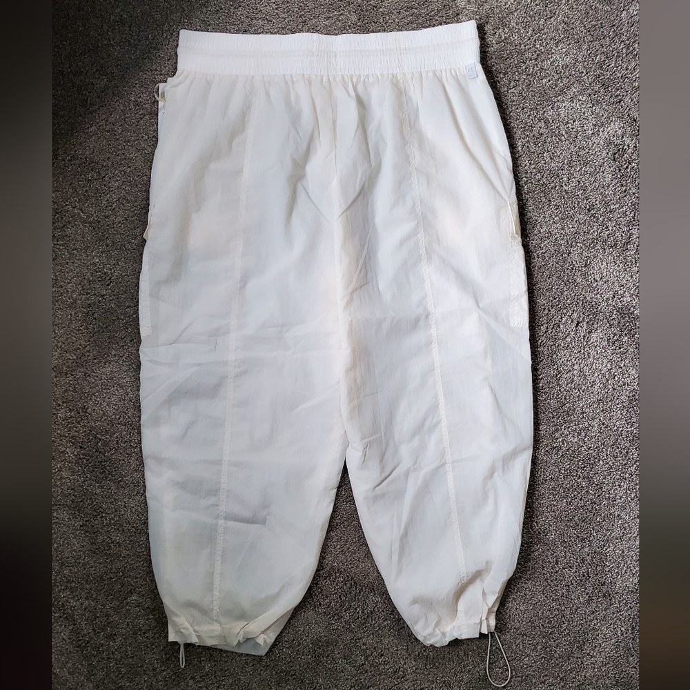NWT Athleta + Alicia Keys High Waist Utility Pant in Magnolia White - Picture 2 of 11